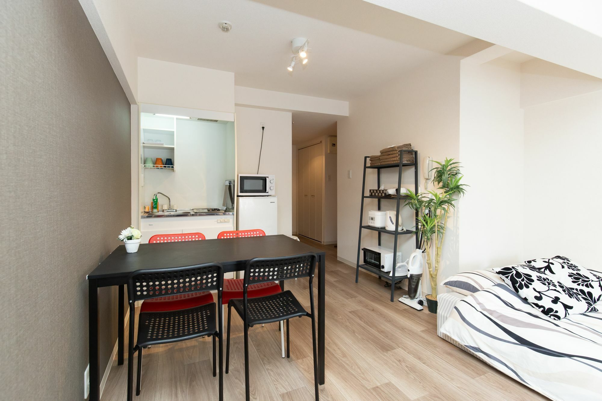 Urban Stay Shin-Osaka North 205 Экстерьер фото