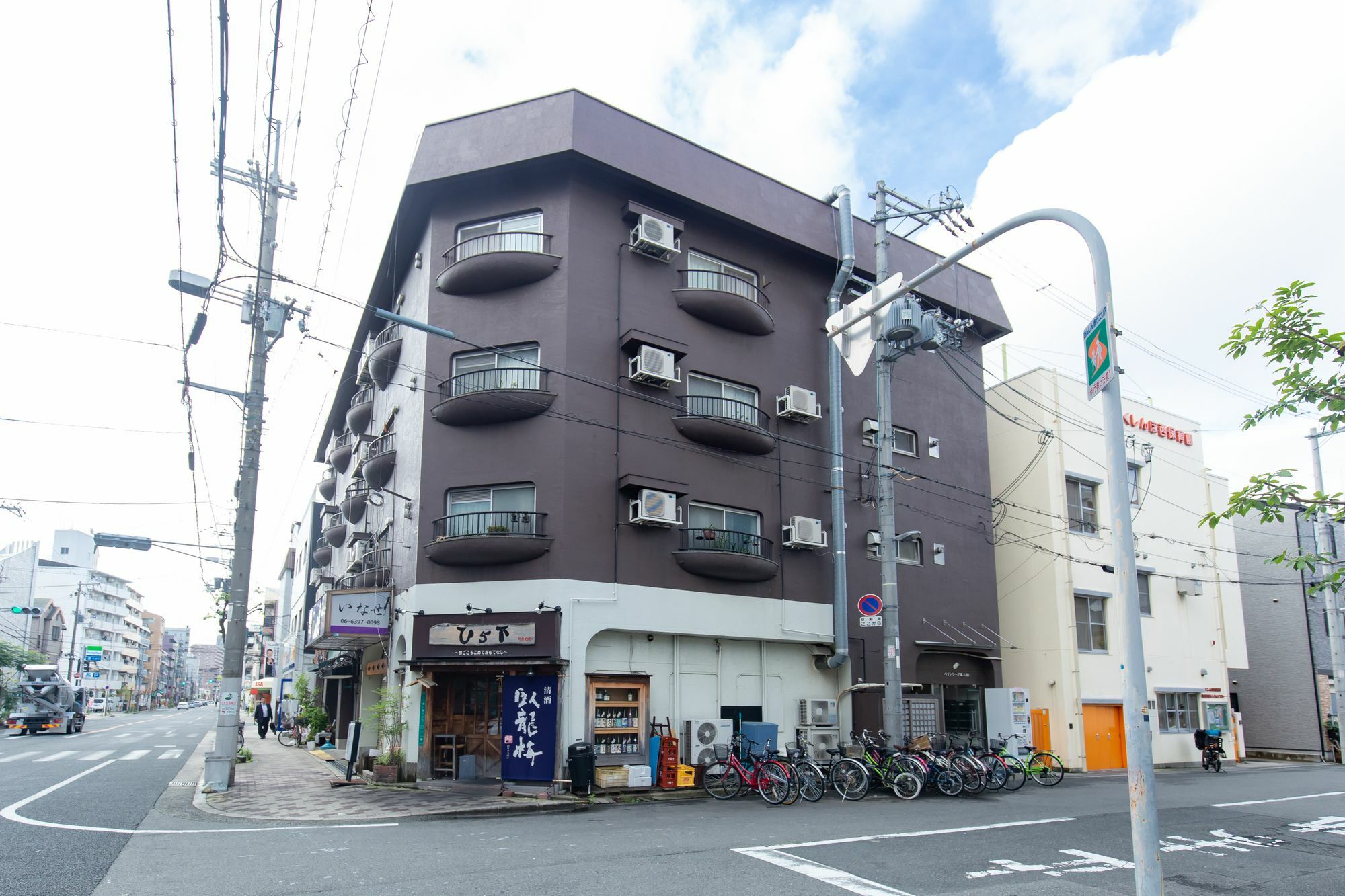 Urban Stay Shin-Osaka North 205 Экстерьер фото